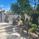 Villa Queen